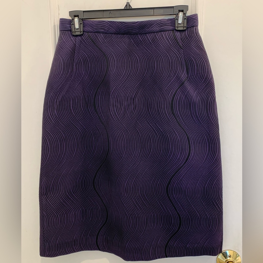 Authentic Versus Versace navy skirt. Size 44